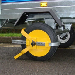 Universal Wheel Clamp 8"-10" -CampLux Sales Shop 9061 FITTED TO TRAILER 88732.1507998496